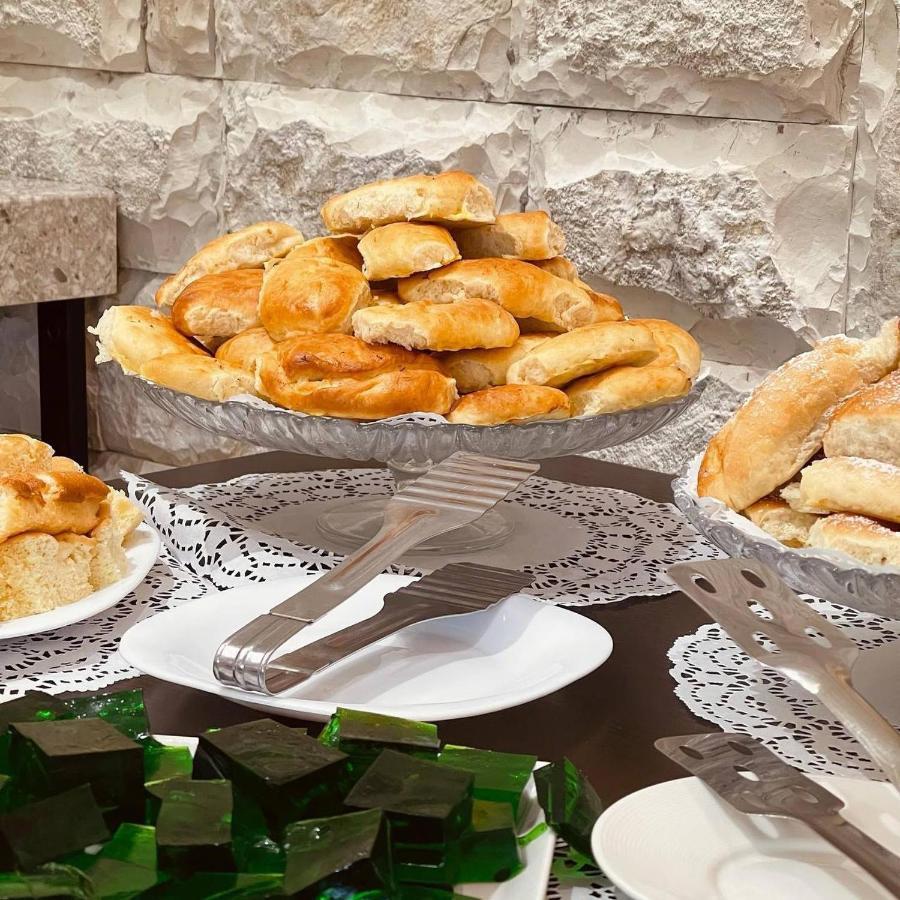 New Athos Abaash Hotel Afon מראה חיצוני תמונה