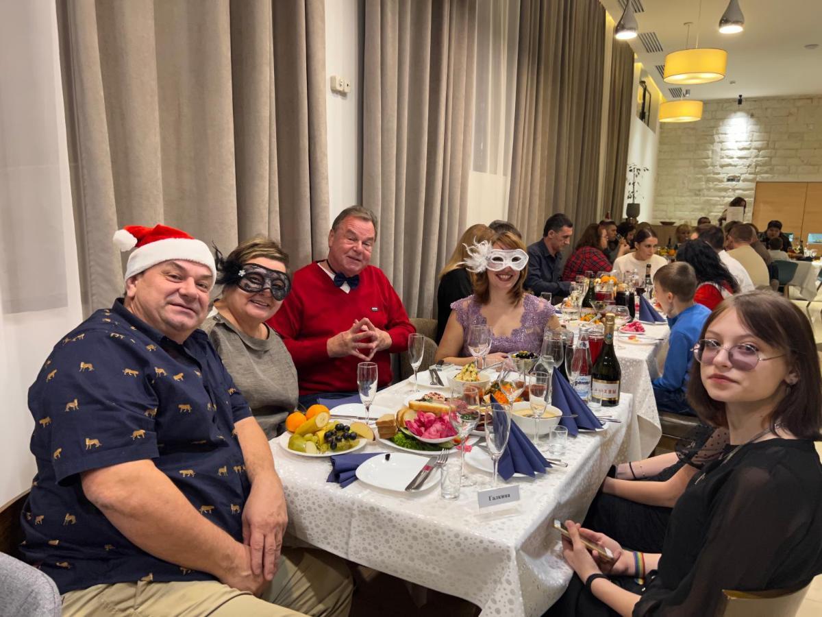 New Athos Abaash Hotel Afon מראה חיצוני תמונה