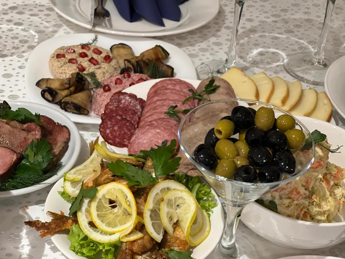New Athos Abaash Hotel Afon מראה חיצוני תמונה