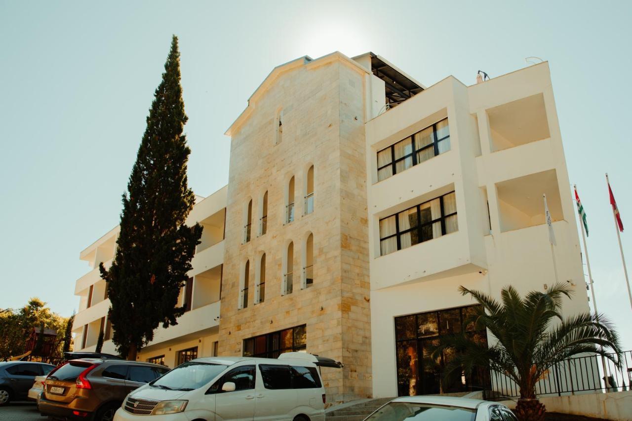 New Athos Abaash Hotel Afon מראה חיצוני תמונה